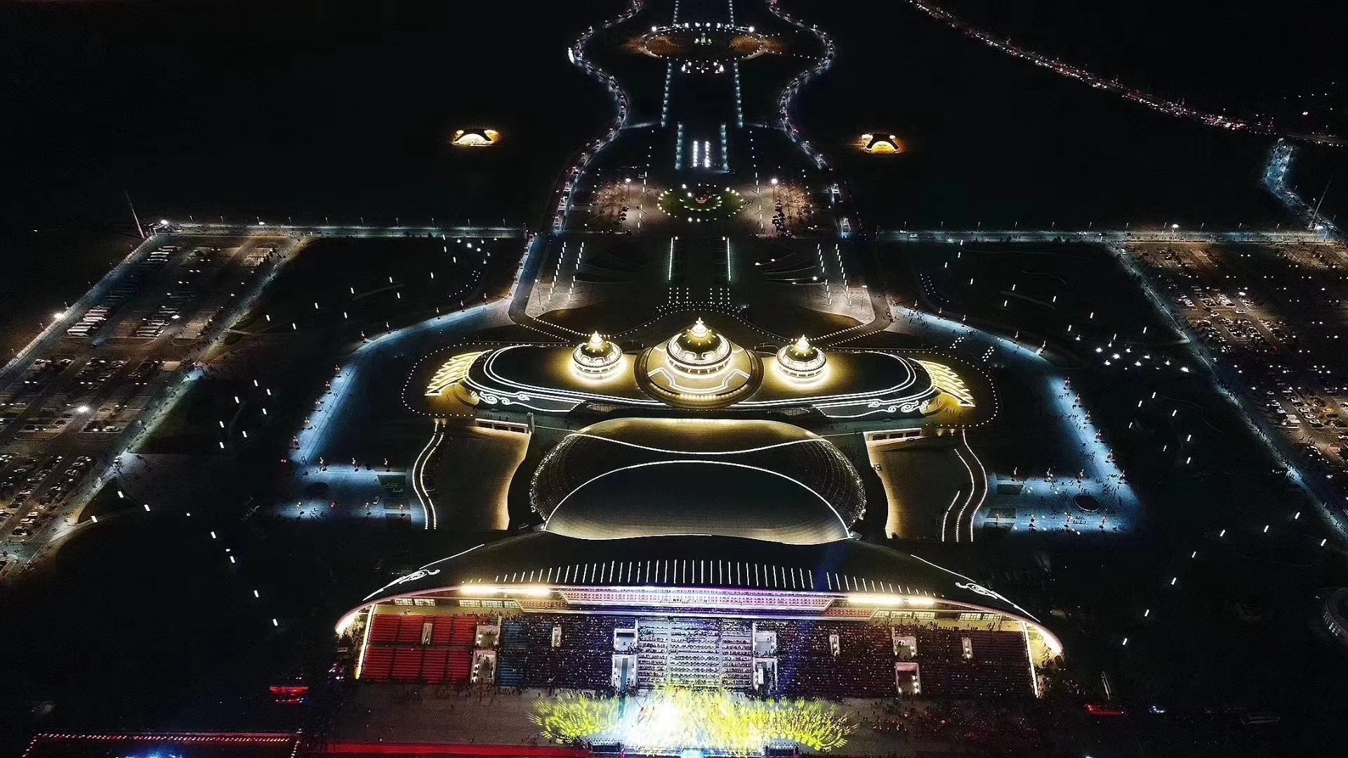 夜幕下的內蒙古少數民族體育運動中心.jpg 夜幕下的內蒙古少數民族體育運動中心.jpg